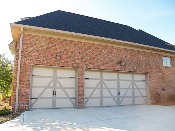 Garage Downspout Repair in Flint