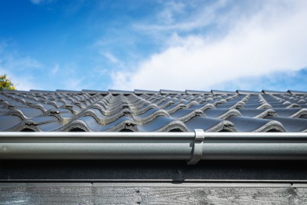 Half Round Gutter Repair in Flint