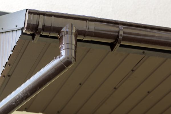 Steel Gutter Repair in Flint